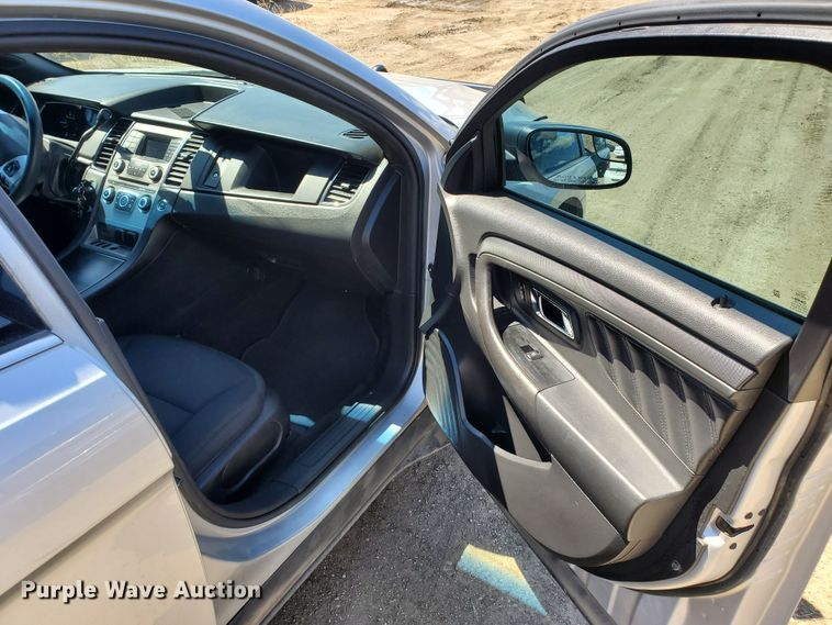 image for item GW9754 2015 Ford Taurus Police Interceptor