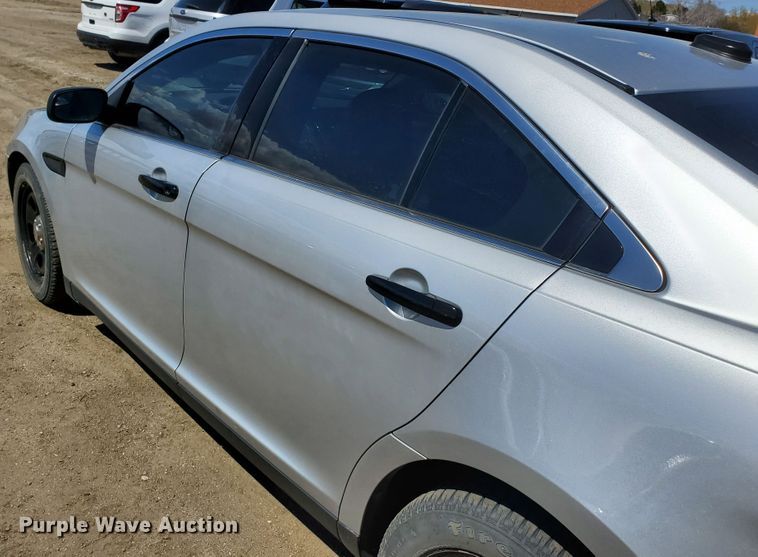 image for item GW9754 2015 Ford Taurus Police Interceptor