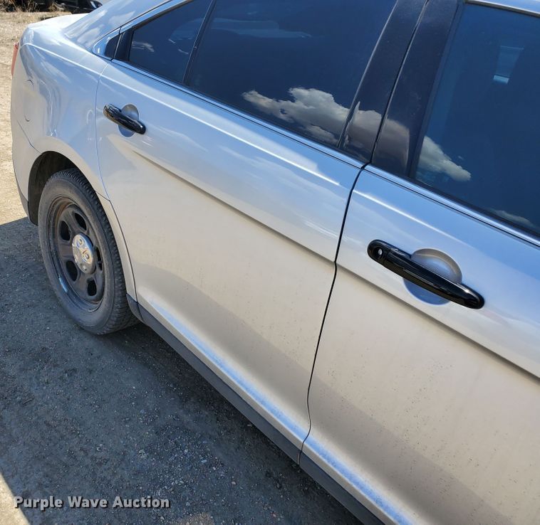 image for item GW9754 2015 Ford Taurus Police Interceptor