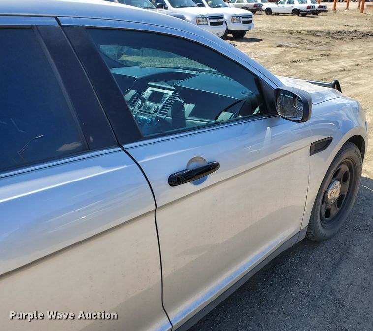 image for item GW9754 2015 Ford Taurus Police Interceptor