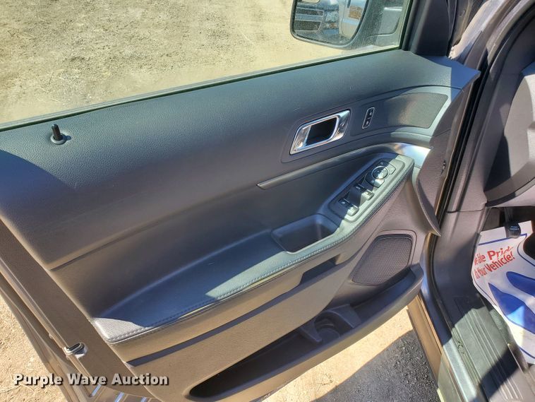 image for item GW9755 2015 Ford Explorer Police Interceptor  SUV