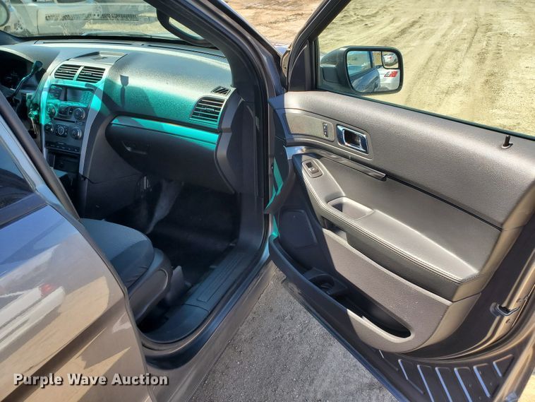 image for item GW9755 2015 Ford Explorer Police Interceptor  SUV