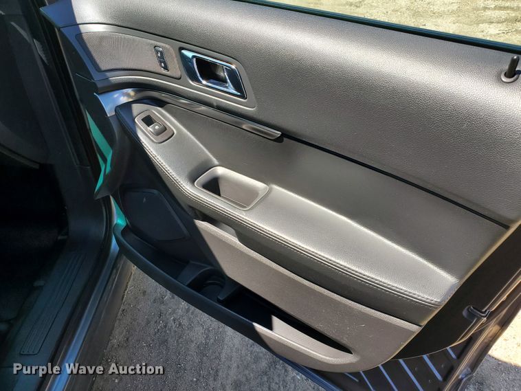 image for item GW9755 2015 Ford Explorer Police Interceptor  SUV