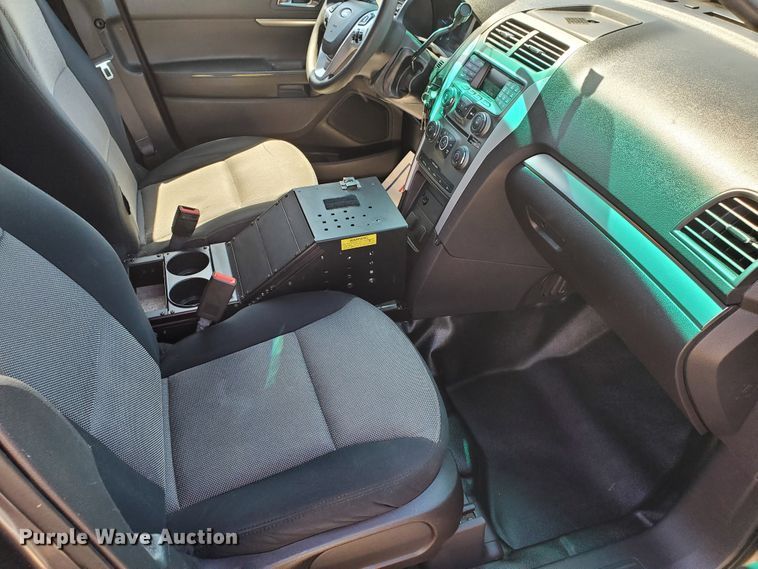 image for item GW9755 2015 Ford Explorer Police Interceptor  SUV