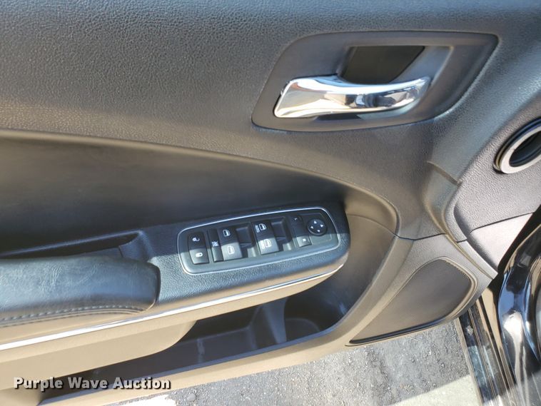 image for item GW9757 2013 Dodge Charger Police