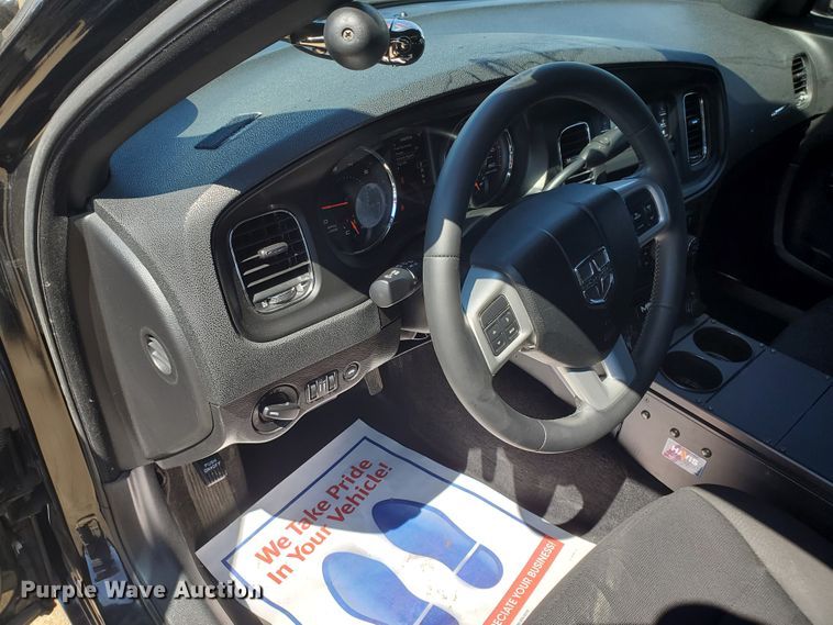 image for item GW9757 2013 Dodge Charger Police