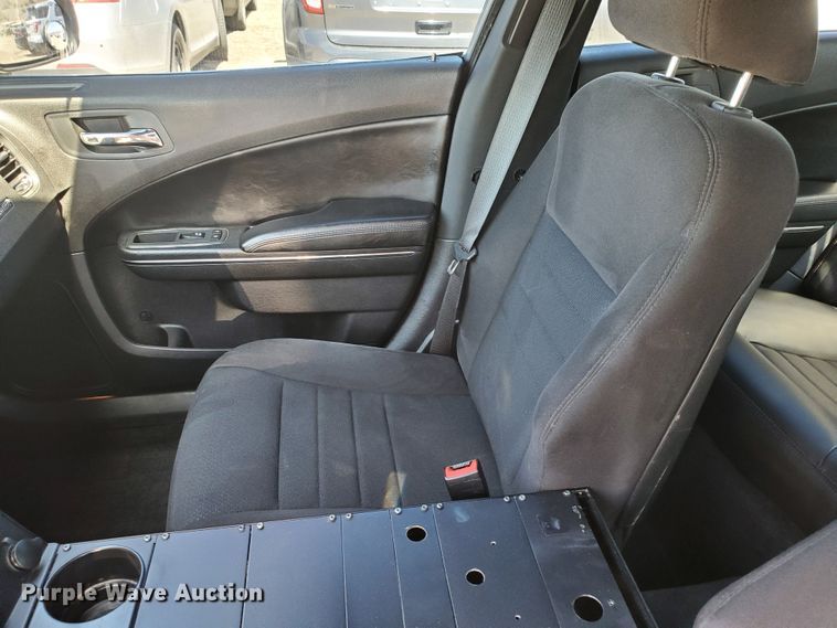 image for item GW9757 2013 Dodge Charger Police