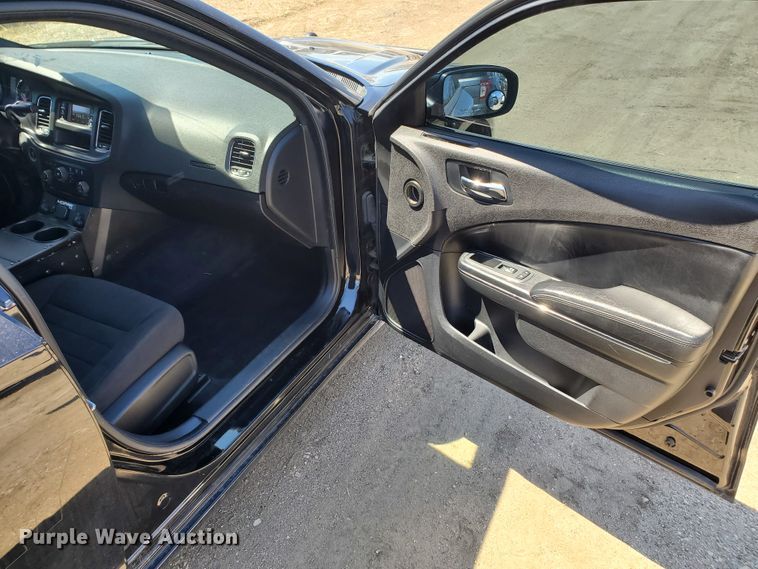 image for item GW9757 2013 Dodge Charger Police