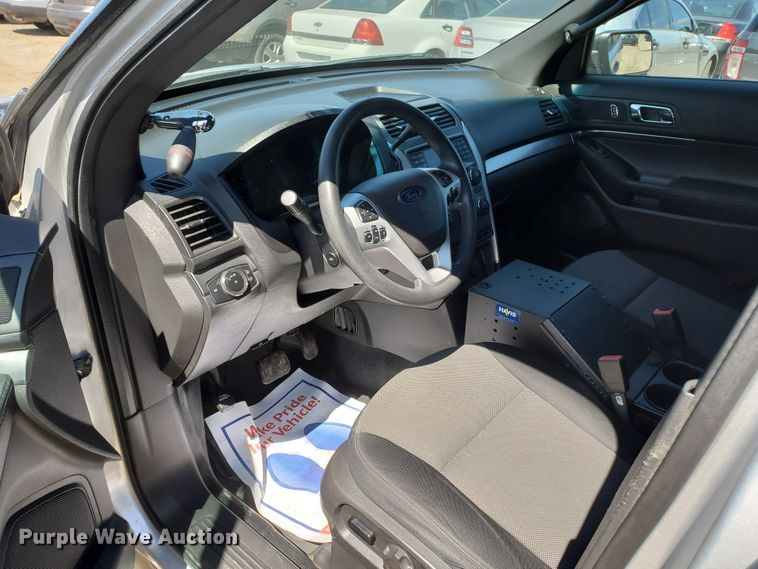 image for item GW9758 2013 Ford Explorer Police Interceptor  SUV