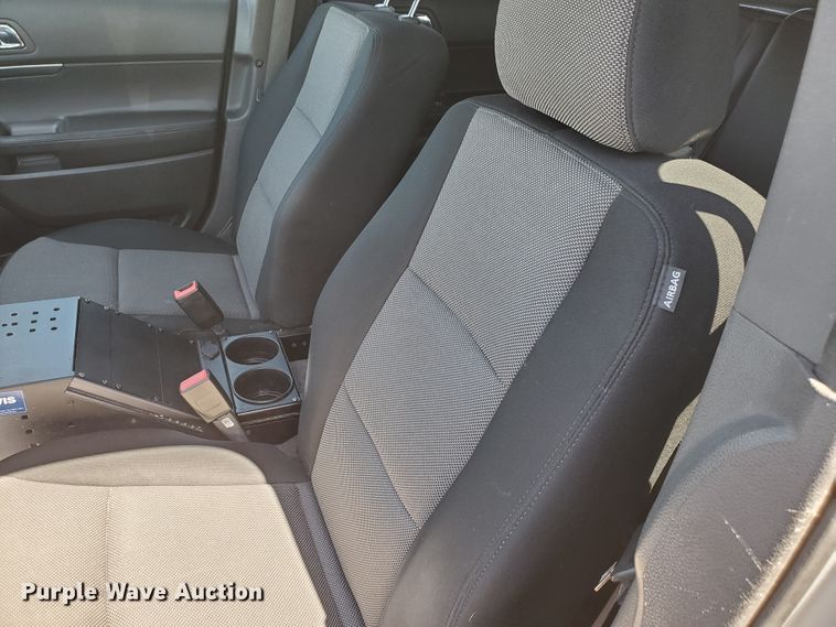 image for item GW9758 2013 Ford Explorer Police Interceptor  SUV