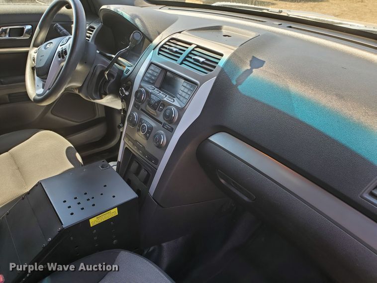 image for item GW9758 2013 Ford Explorer Police Interceptor  SUV