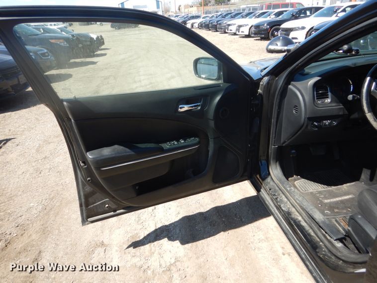 image for item GW9761 2013 Dodge Charger Police