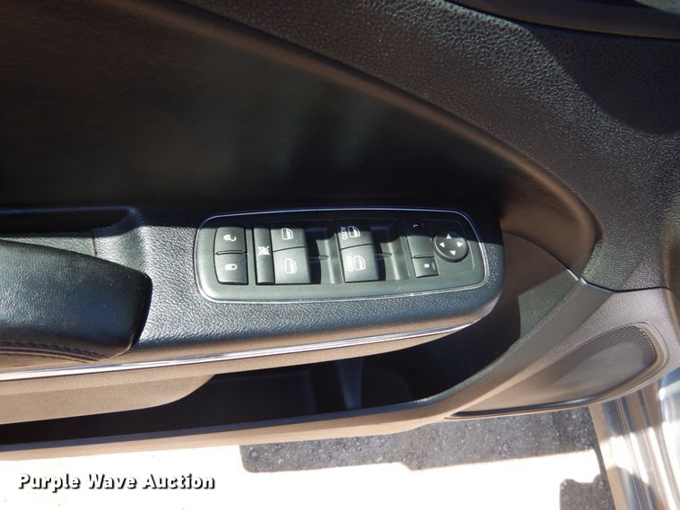 image for item GW9762 2012 Dodge Charger Police