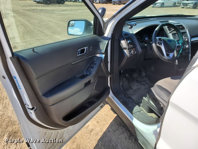 image for item GW9770 2013 Ford Explorer Police Interceptor  SUV