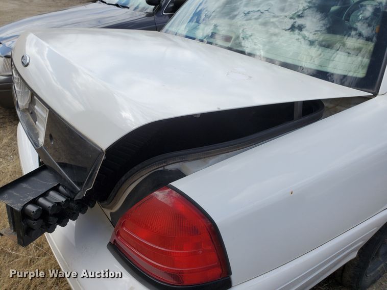 image for item GW9773 2006 Ford Crown Victoria Police Interceptor