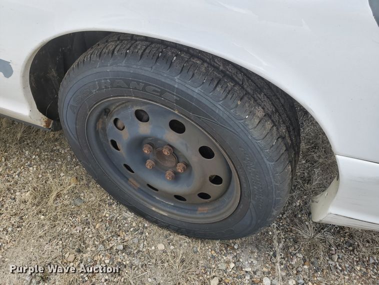 image for item GW9773 2006 Ford Crown Victoria Police Interceptor