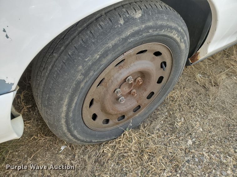 image for item GW9774 2004 Ford Crown Victoria Police Interceptor