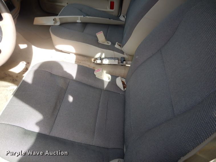 image for item GW9775 2006 Ford Crown Victoria Police Interceptor