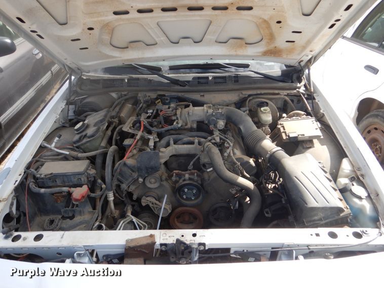 image for item GW9775 2006 Ford Crown Victoria Police Interceptor