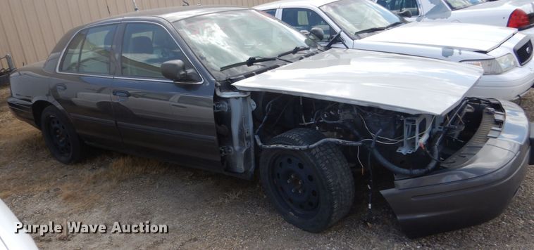image for item GW9776 2010 Ford Crown Victoria Police Interceptor