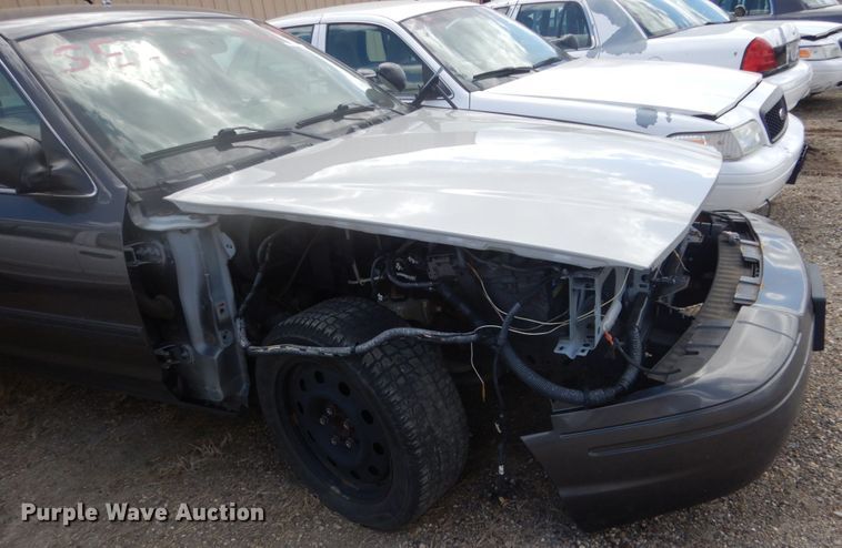 image for item GW9776 2010 Ford Crown Victoria Police Interceptor