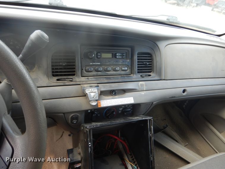 image for item GW9776 2010 Ford Crown Victoria Police Interceptor