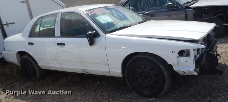 image for item GW9777 2010 Ford Crown Victoria Police Interceptor