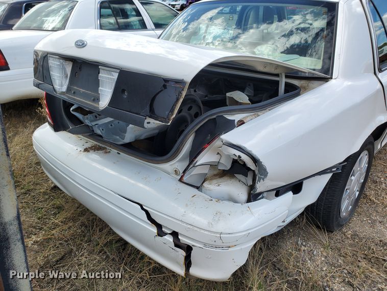 image for item GW9778 2009 Ford Crown Victoria Police Interceptor