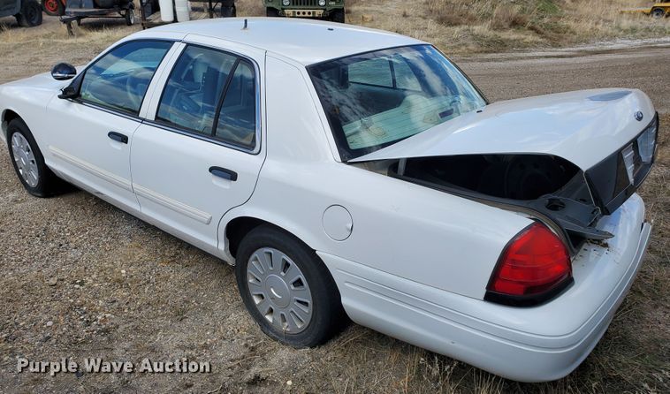 image for item GW9778 2009 Ford Crown Victoria Police Interceptor