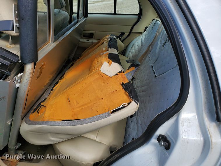 image for item GW9778 2009 Ford Crown Victoria Police Interceptor