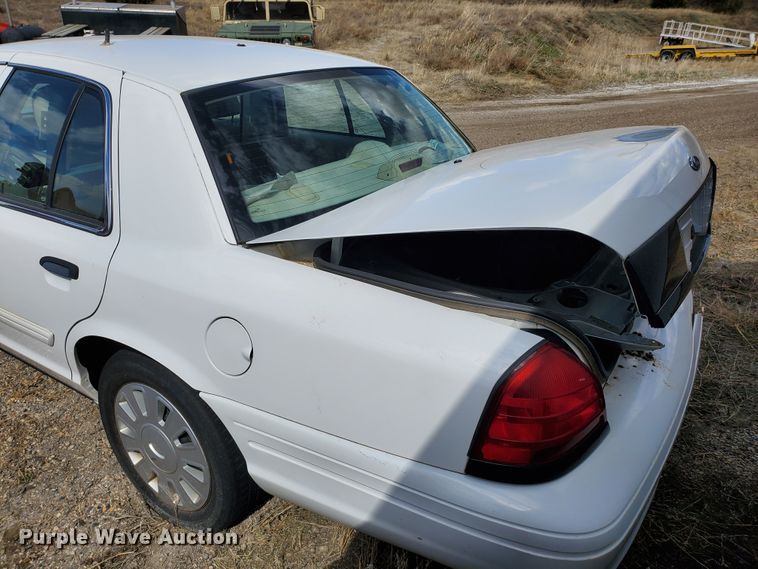 image for item GW9778 2009 Ford Crown Victoria Police Interceptor