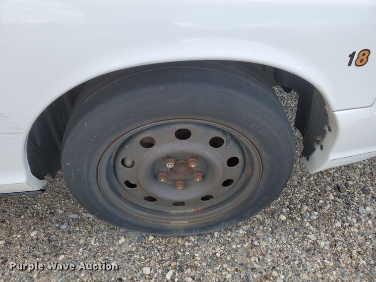 image for item GW9778 2009 Ford Crown Victoria Police Interceptor