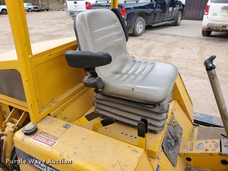 image for item GX9914 1993 Ex-Cel Hustler 4500 924738 ZTR lawn mower