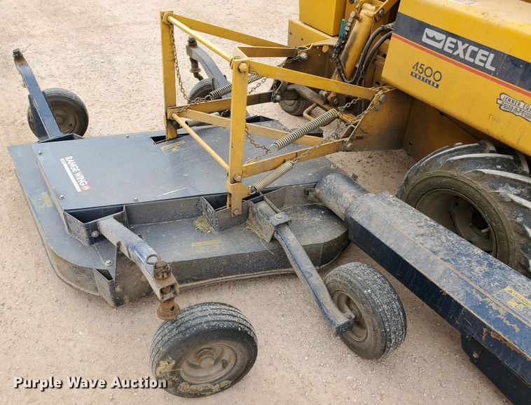 image for item GX9914 1993 Ex-Cel Hustler 4500 924738 ZTR lawn mower