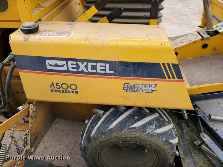 image for item GX9914 1993 Ex-Cel Hustler 4500 924738 ZTR lawn mower