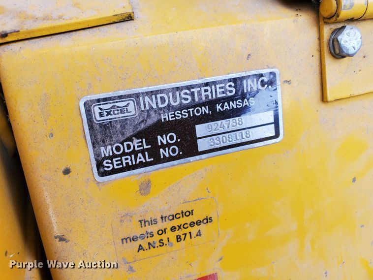 image for item GX9914 1993 Ex-Cel Hustler 4500 924738 ZTR lawn mower