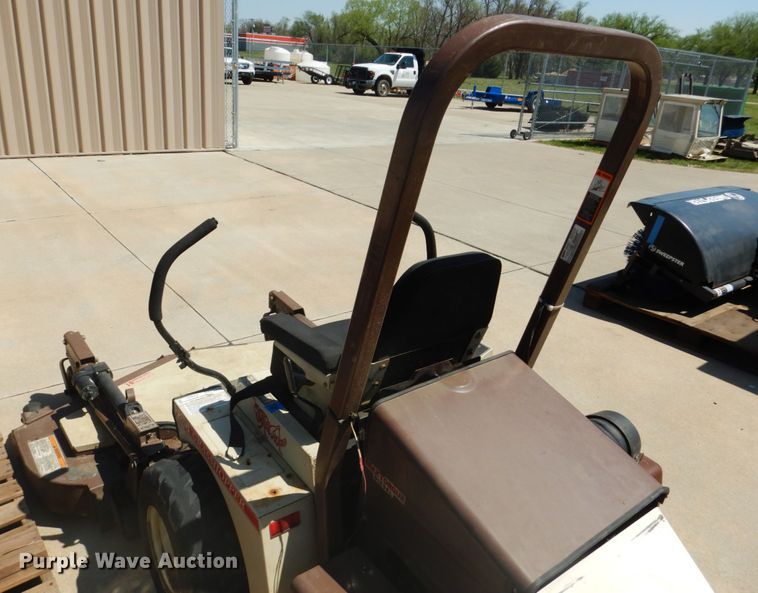 image for item GX9937 Grasshopper 725D ZTR lawn mower