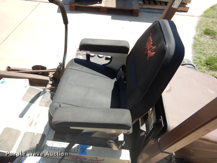 image for item GX9937 Grasshopper 725D ZTR lawn mower