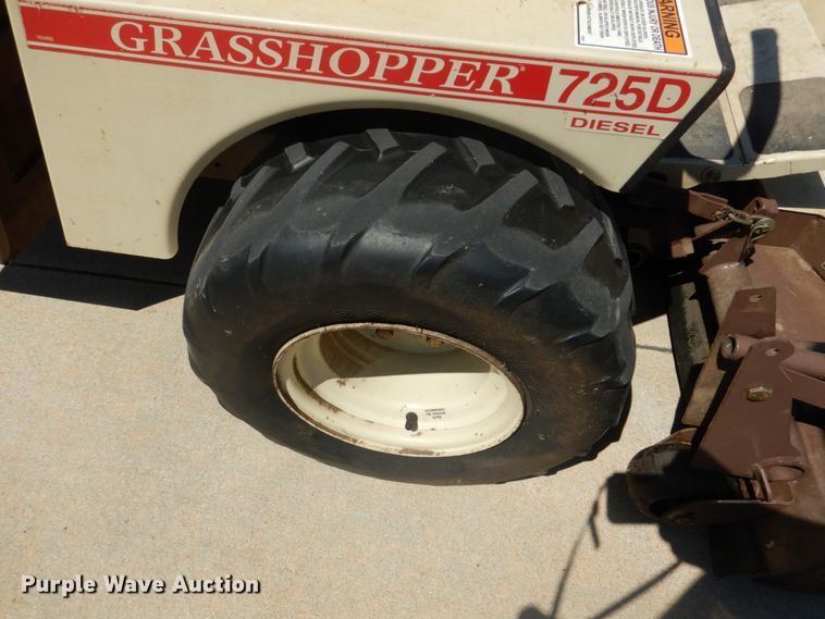 image for item GX9937 Grasshopper 725D ZTR lawn mower