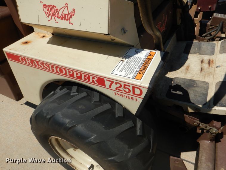 image for item GX9937 Grasshopper 725D ZTR lawn mower