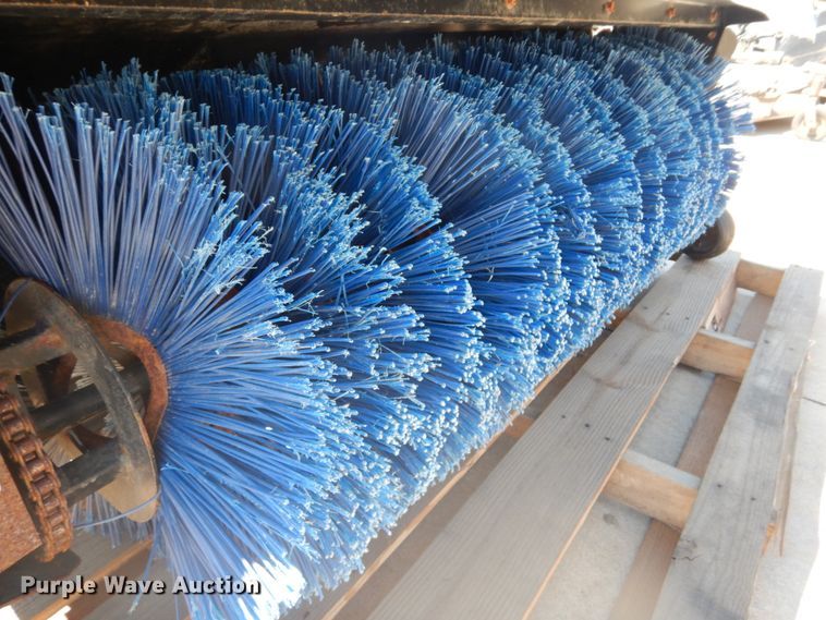 image for item GX9937 Grasshopper 725D ZTR lawn mower