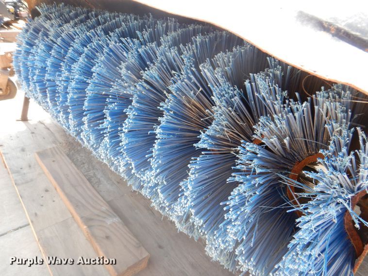 image for item GX9938 Grasshopper 721D ZTR lawn mower