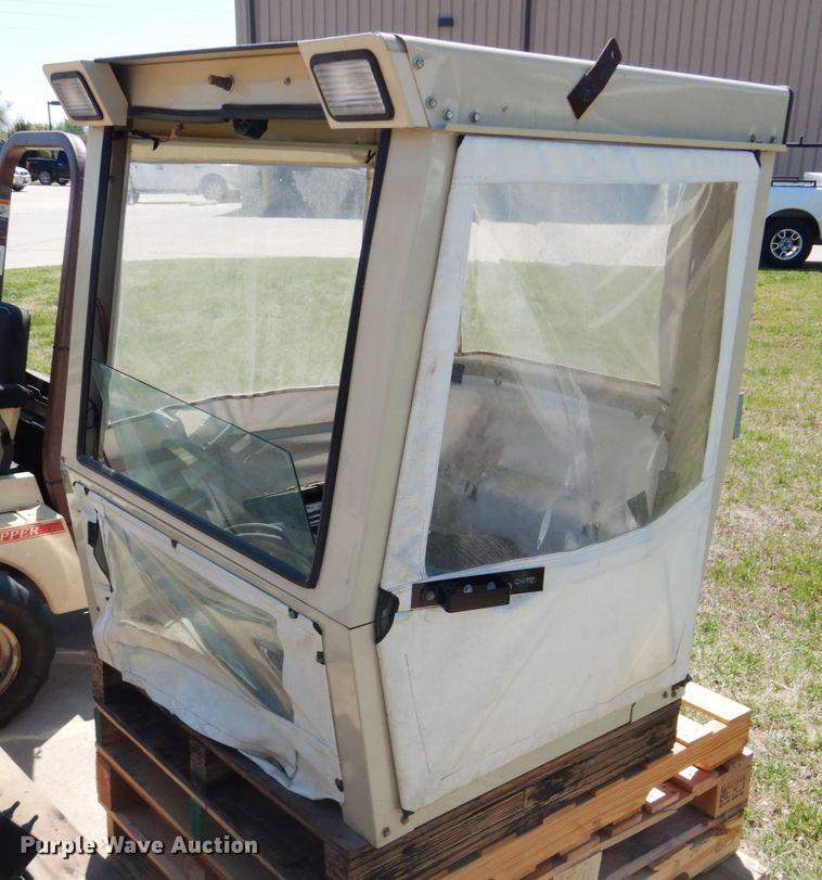 image for item GX9938 Grasshopper 721D ZTR lawn mower