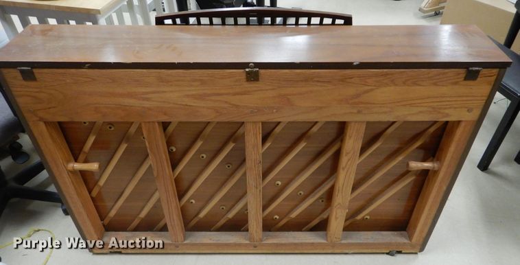 image for item HA9017 Hardwood piano