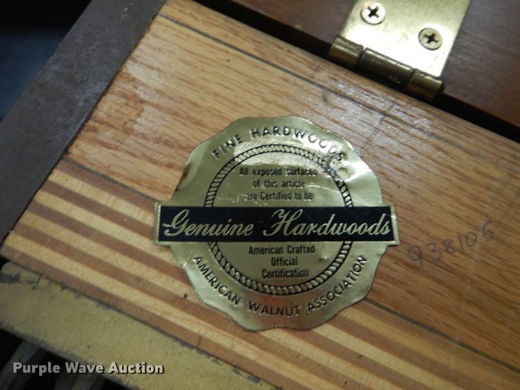 image for item HA9017 Hardwood piano