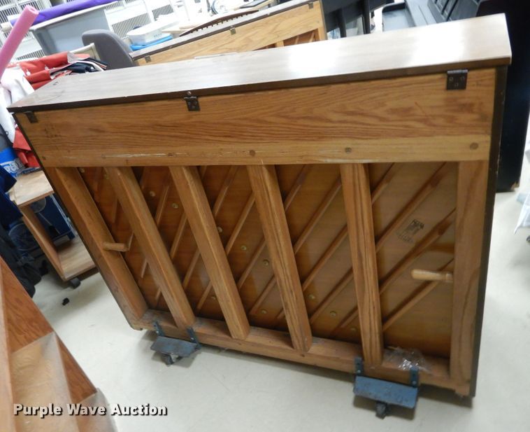 image for item HA9018 W.W. Kimball Co. hardwood piano