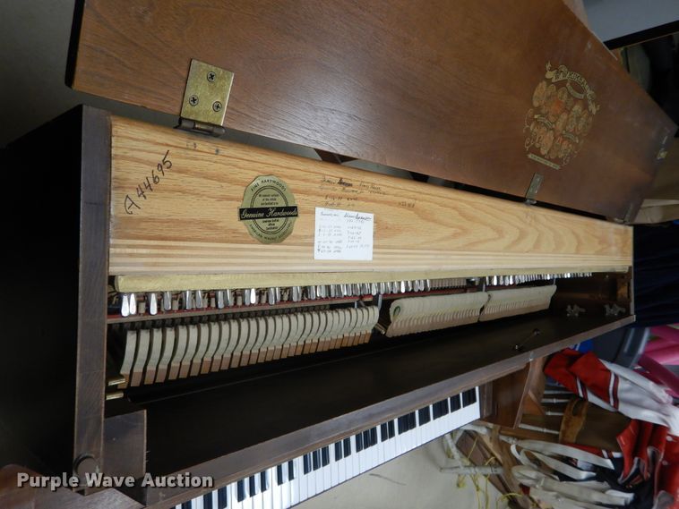 image for item HA9018 W.W. Kimball Co. hardwood piano