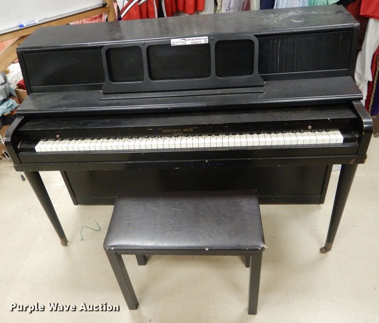 image for item HA9019 Grinnell Bros piano