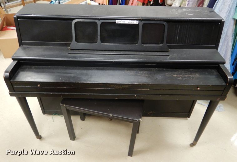 image for item HA9019 Grinnell Bros piano