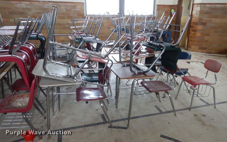 image for item HA9023 Approximately 48 desks